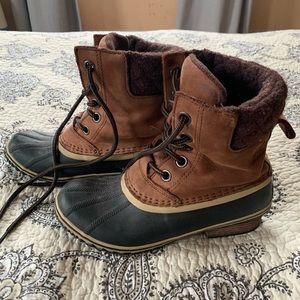 Sorel Brown Camel Snow Winter Boots Size 7.5
